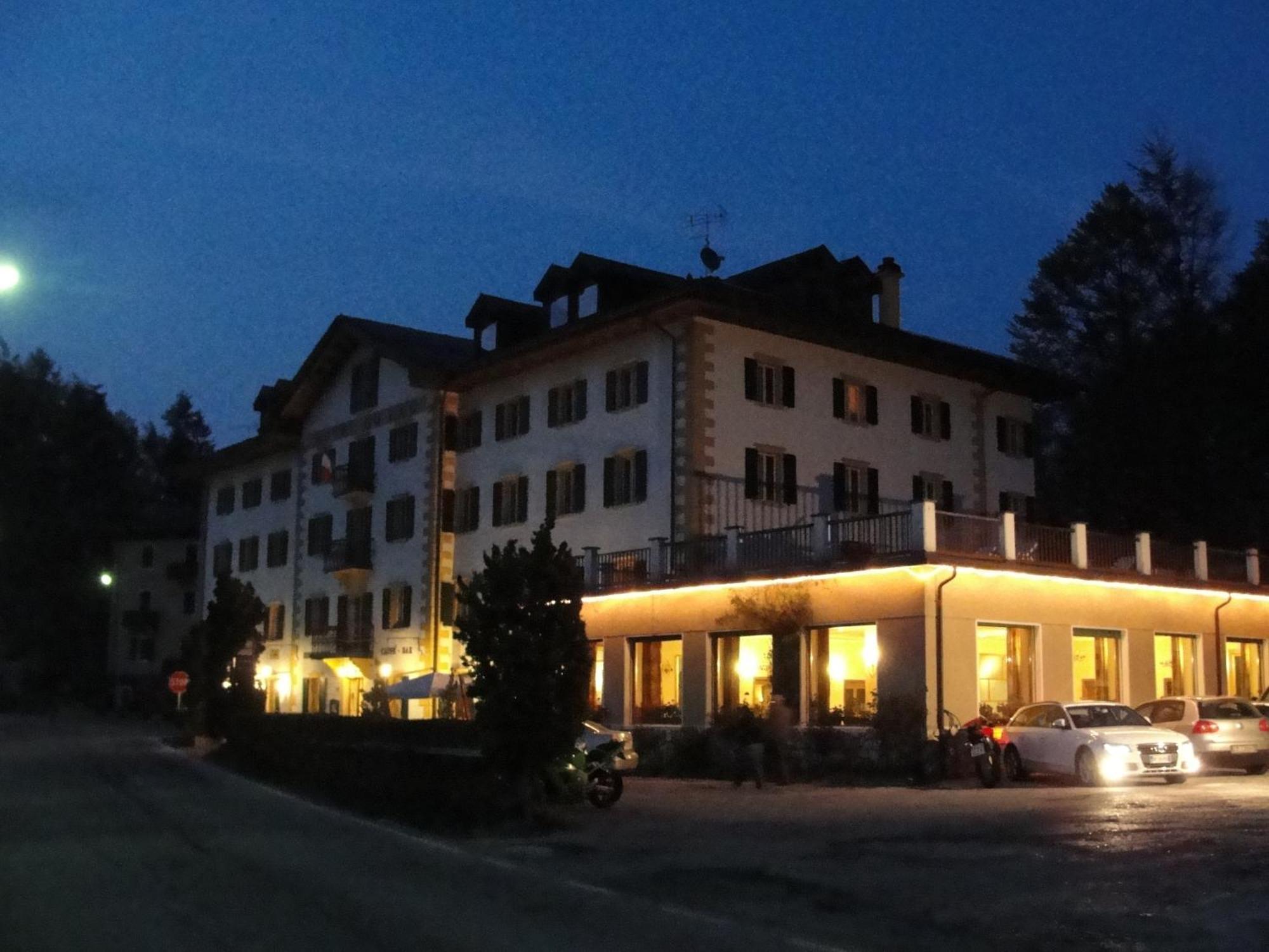 Hotel Du Lac Parc & Residence Lavarone Εξωτερικό φωτογραφία